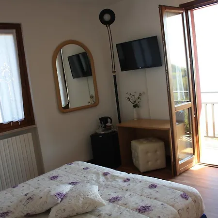 Ca Vecia Hotel Gargnano Buitenkant foto
